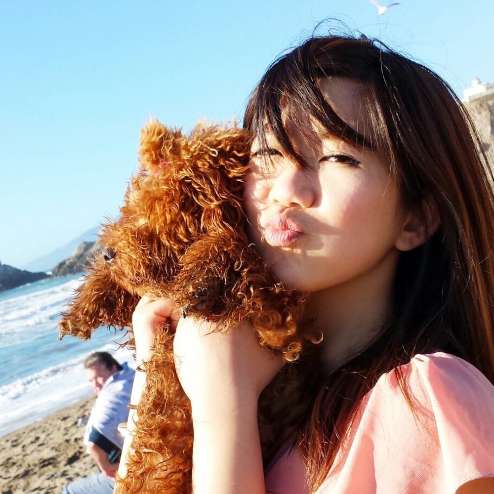 Meet your Posher, Sina